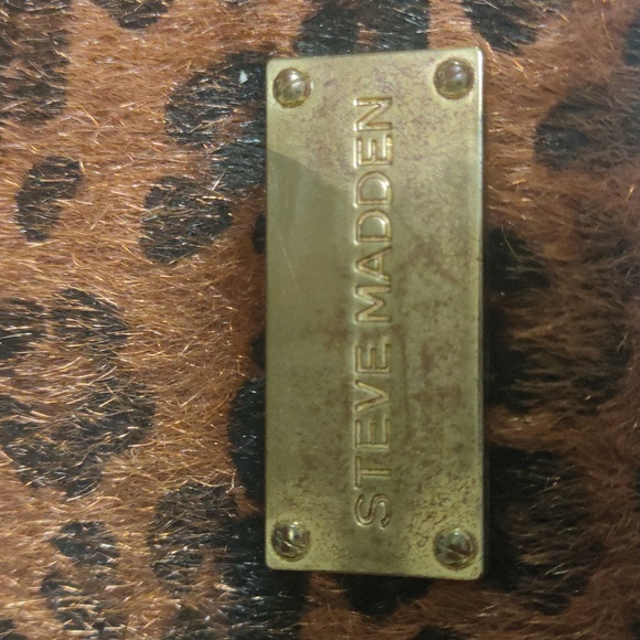 3 × $8 🤑❤️🤗 Cheetah Print Wallet - Picture 4 of 5